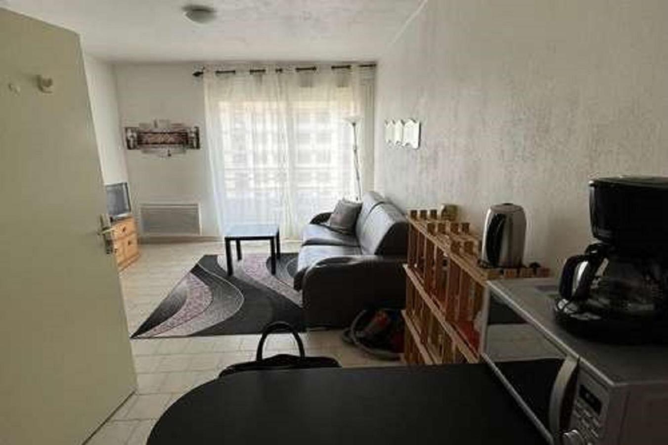 Beau Studio , Ensoleille, Wifi, Etage 5 Ascenceur Apartment Marseille Ngoại thất bức ảnh